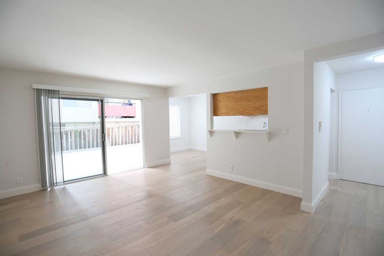 394 Orange St - Photo 6 of 19