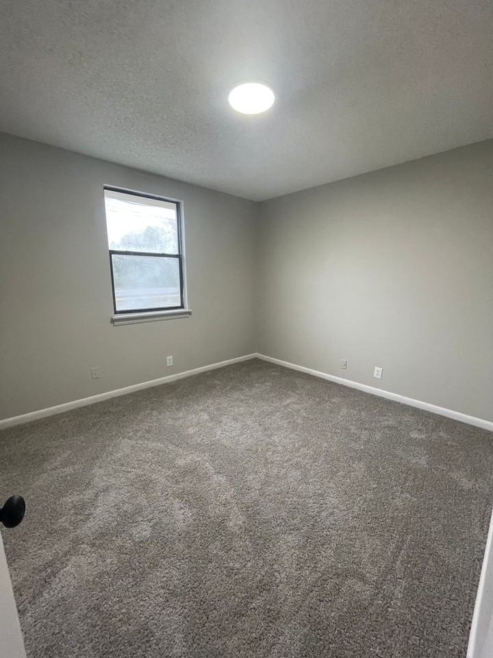 3439 Brick Church Pike - Photo 5 of 8