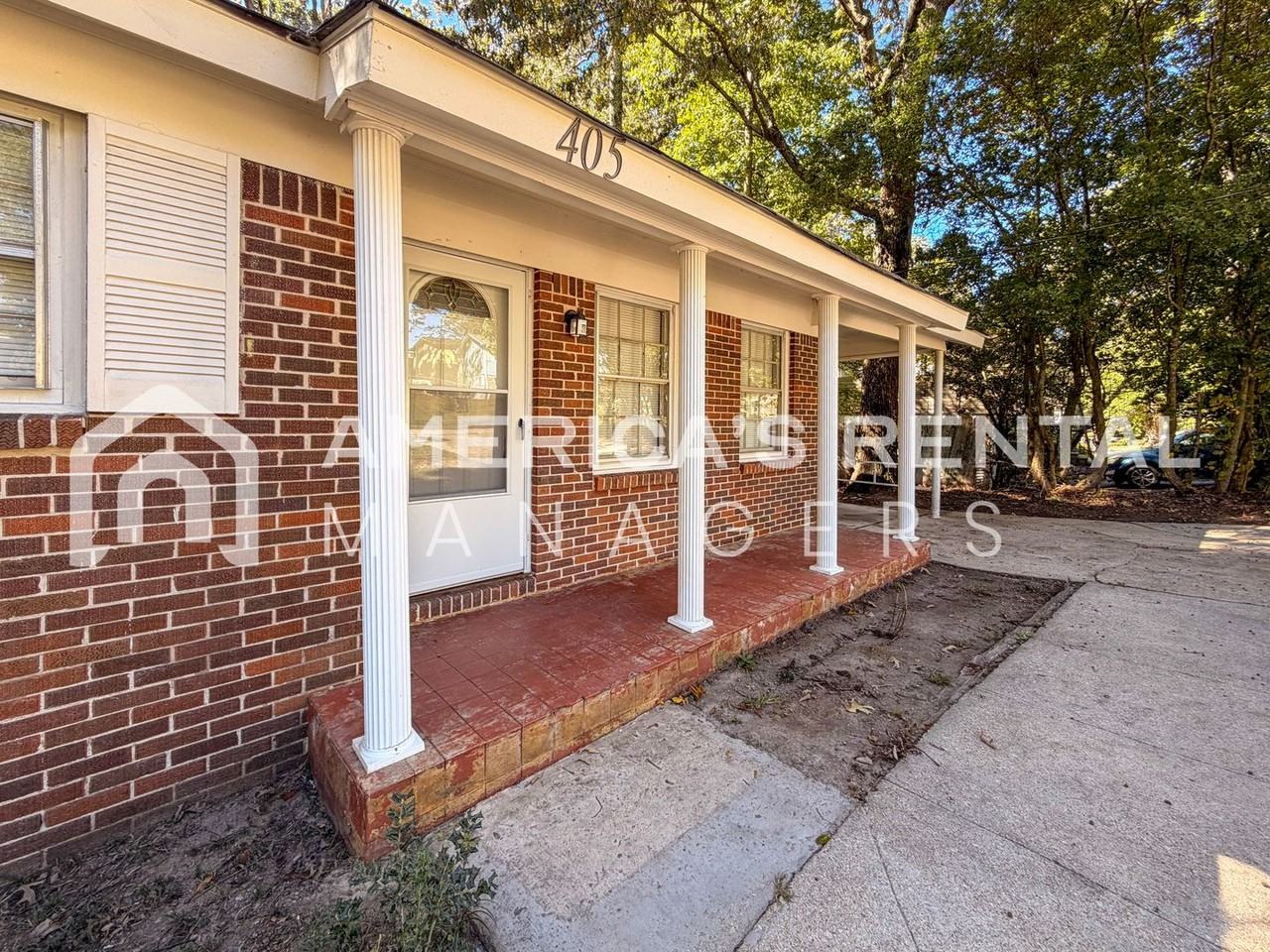 405 14th Ave Nw - Photo 3 of 38