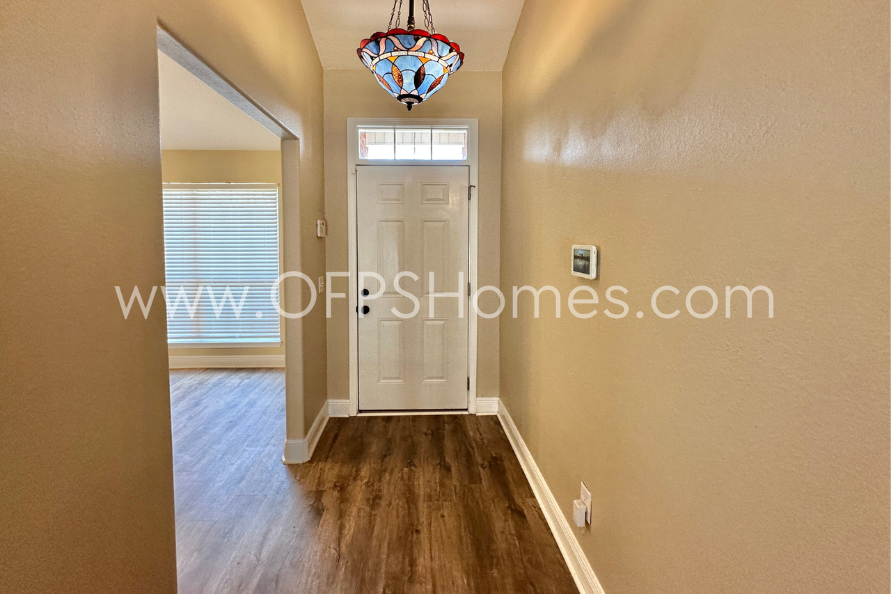 653 Territory Ln - Photo 4 of 24