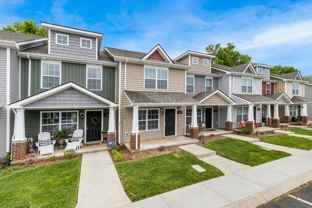 104 Alexander Blvd - Photo 1 of 1