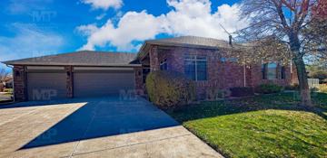 featured image of 8209 Spinnaker Bay Dr