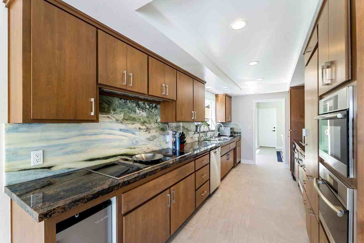 3810 W Hemlock St - Photo 5 of 50