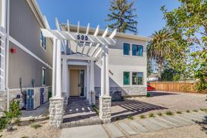 featured image of 505 Beech St