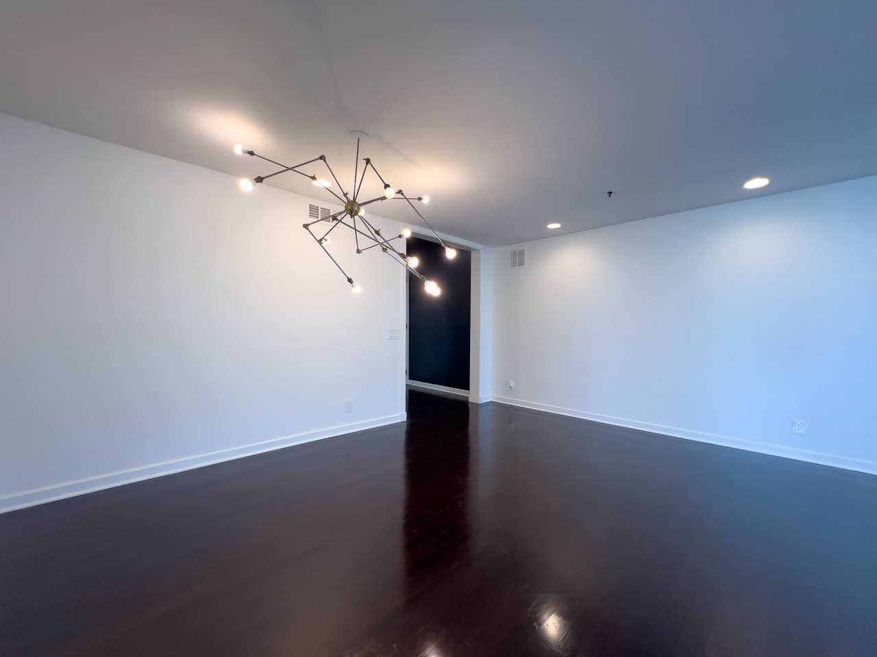 935 Westbourne Drive #103 - Photo 6 of 29