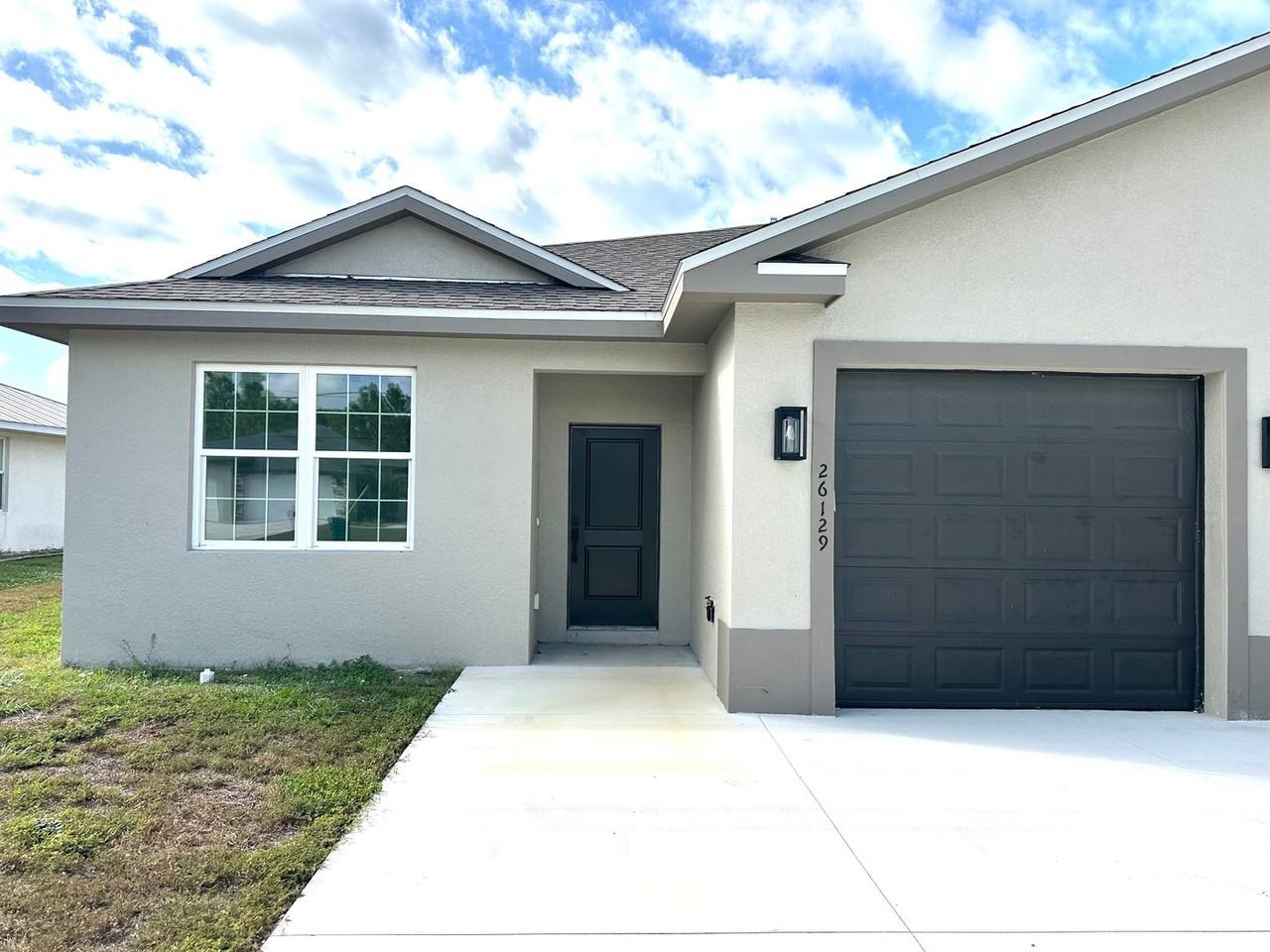 26129 Northern Cross Road - Photo 2 of 42