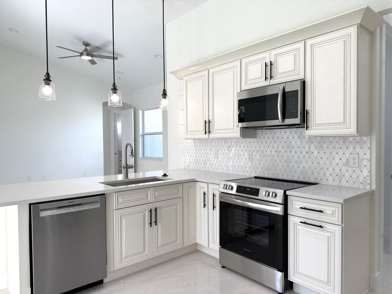 26129 Northern Cross Road - Photo 7 of 42