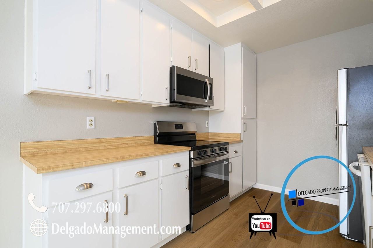 1538 London Cir - Photo 5 of 26