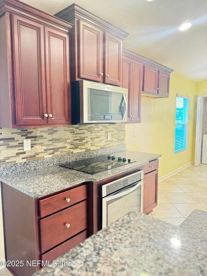 54 Colorado Springs Way - Photo 4 of 5