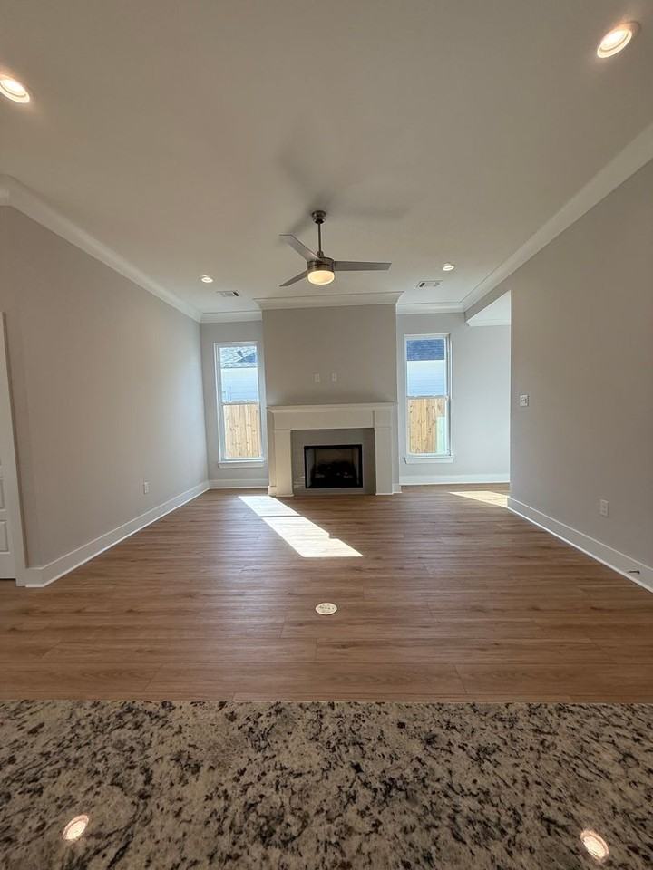 17718 Coriander Ave - Photo 7 of 20