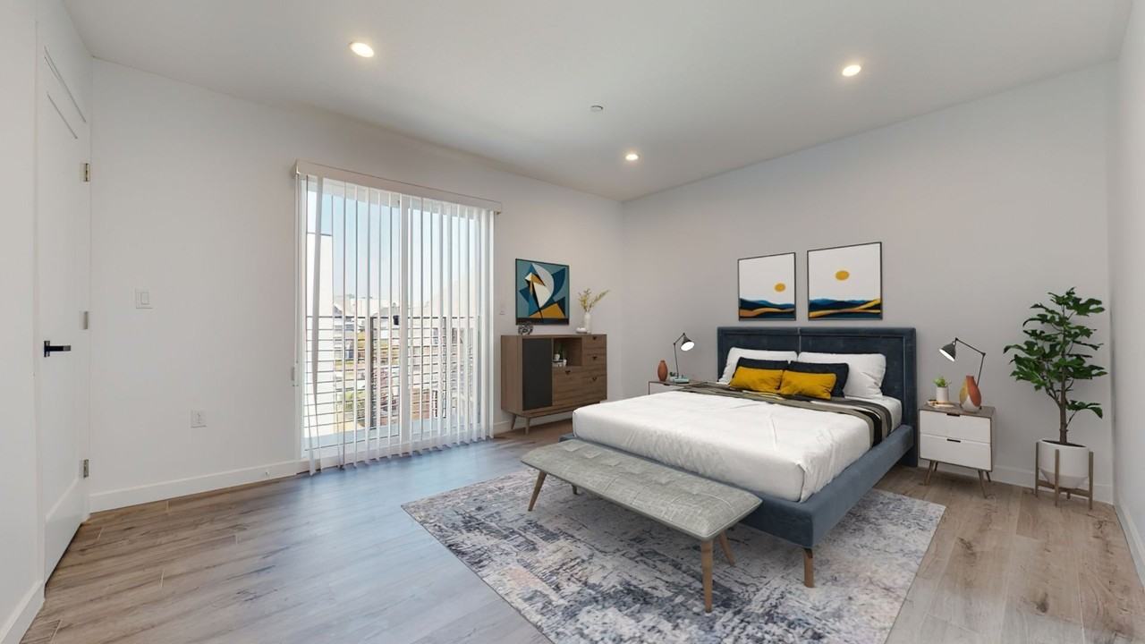 1435 S Westmoreland Ave - Photo 3 of 26