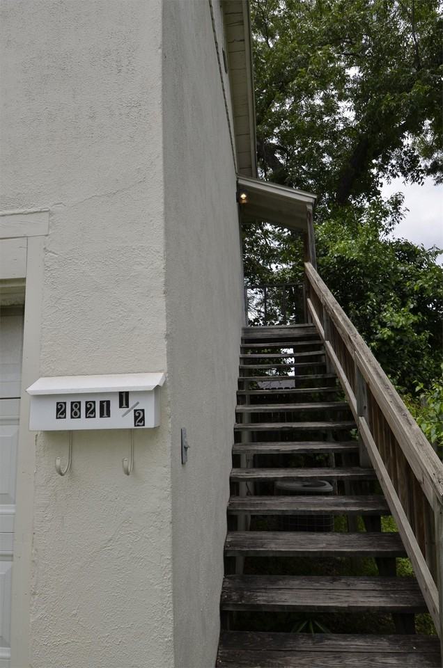 2821 1/2 Columbus Ave - Photo 3 of 22