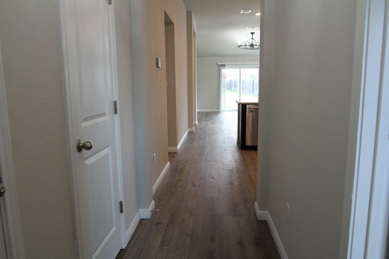 6032 Genova Pl #NA - Photo 3 of 31