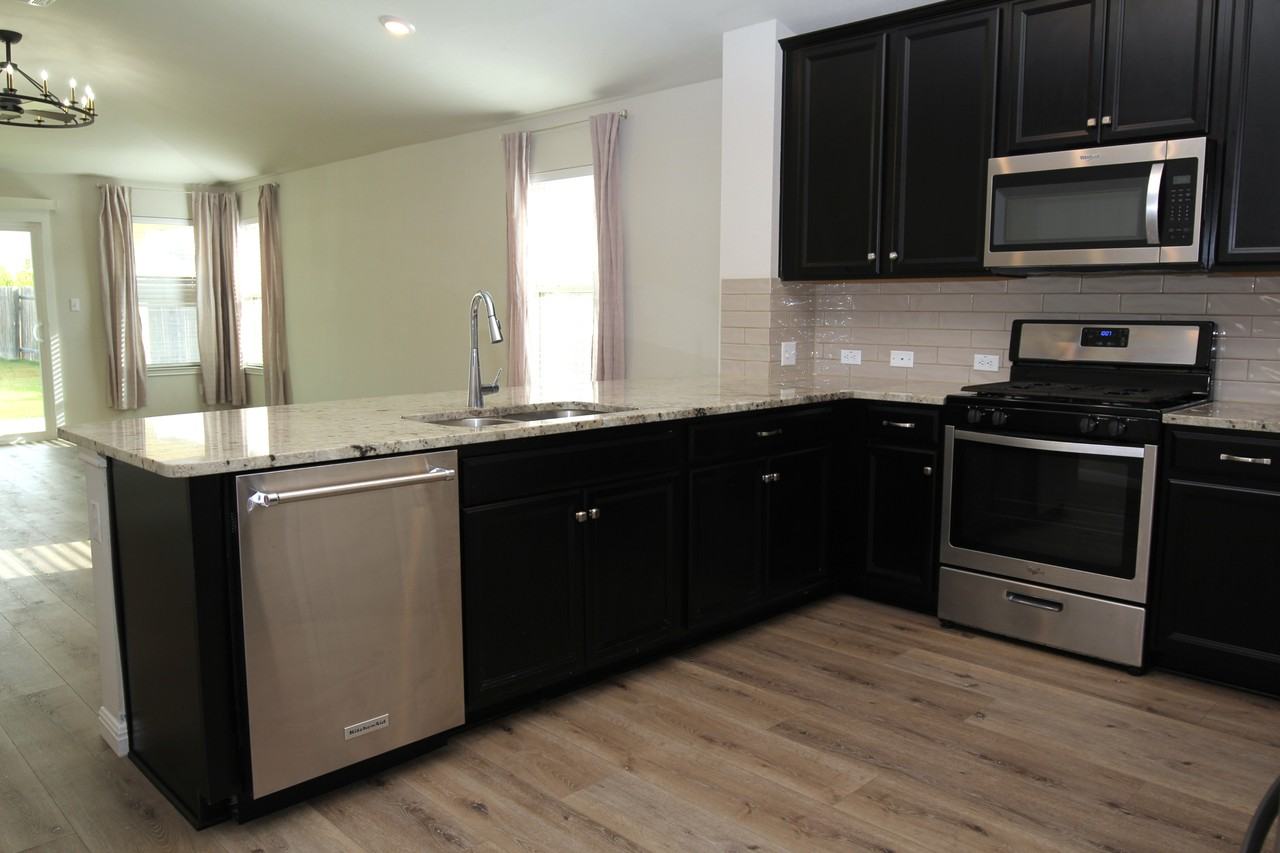 6032 Genova Pl #NA - Photo 7 of 31