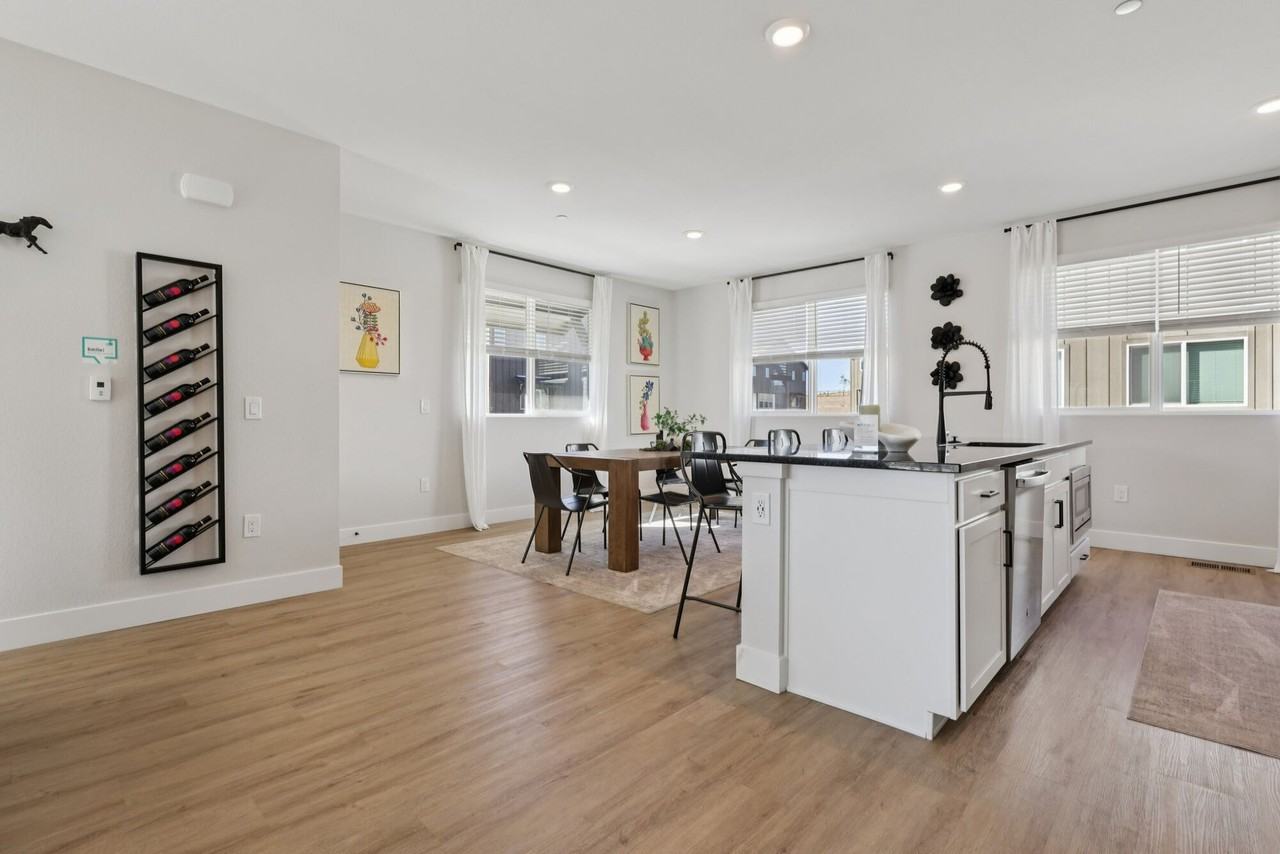 BB Living Trails Edge - Photo 5 of 28