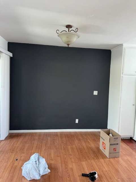 725 North Sycamore Avenue - Photo 5 of 19