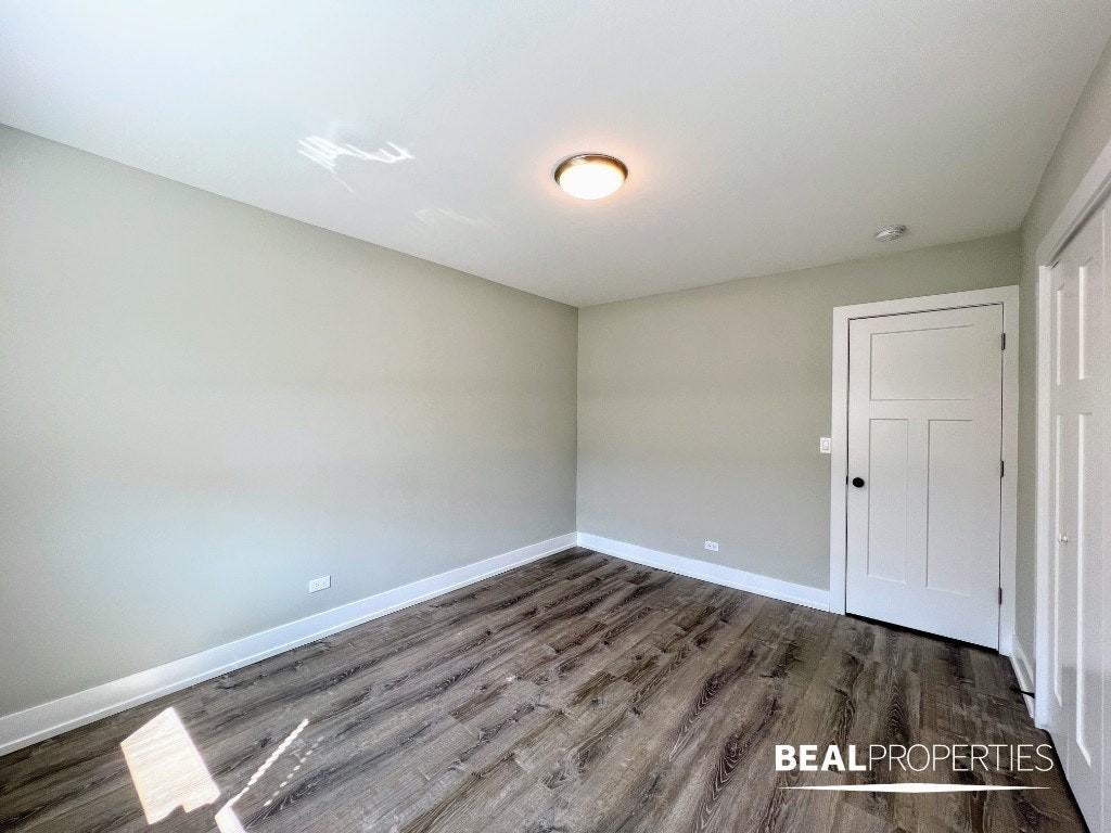 532 West Surf Street, Unit 1 - Photo 3 of 9