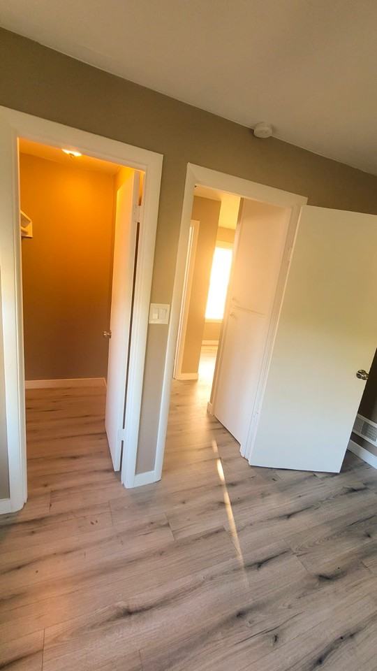 9007 14th Avenue Southwest, Unit 3 - Photo 7 of 13