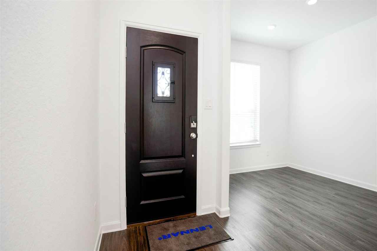 2534 Blazing Star Dr - Photo 3 of 23