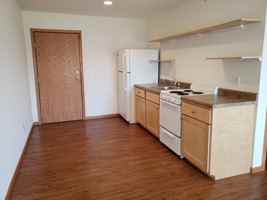 featured image of 1875 W Pine St