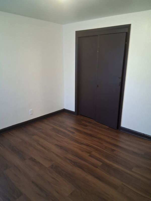 4900 N 40th St - Photo 2 of 14