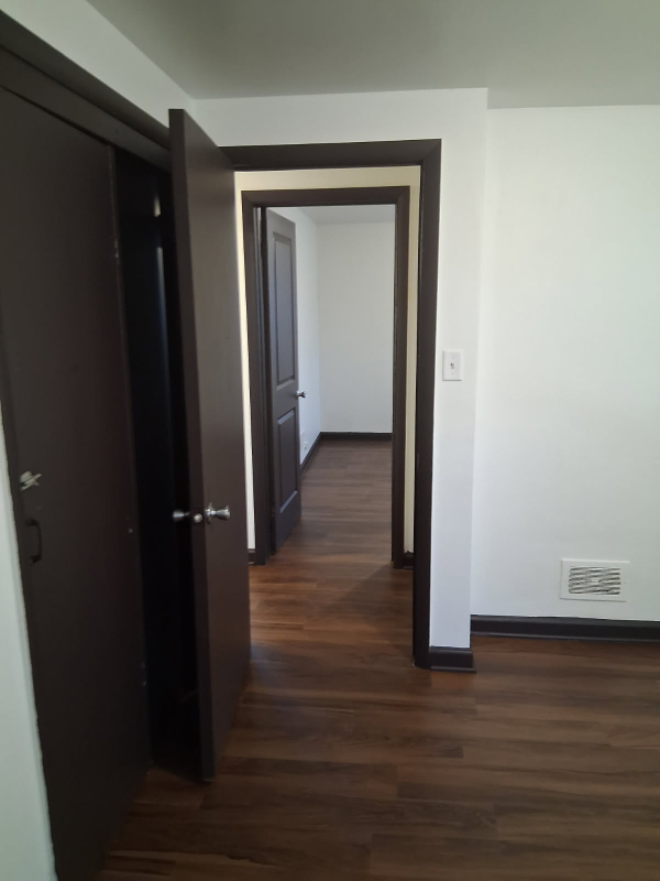 4900 N 40th St - Photo 3 of 14