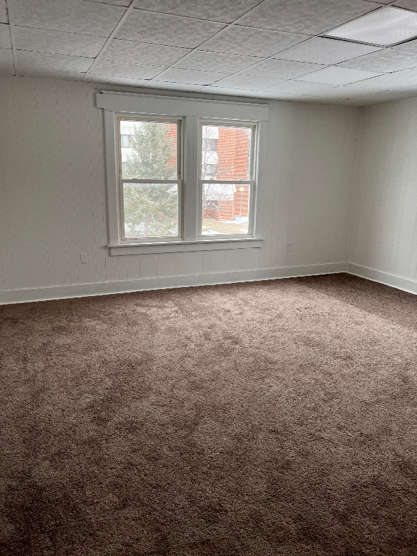 713 Adams Street - Photo 2 of 8