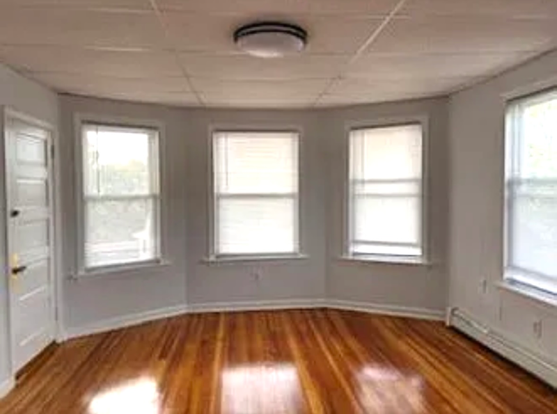 202 Pine St #3 - Photo 5 of 12