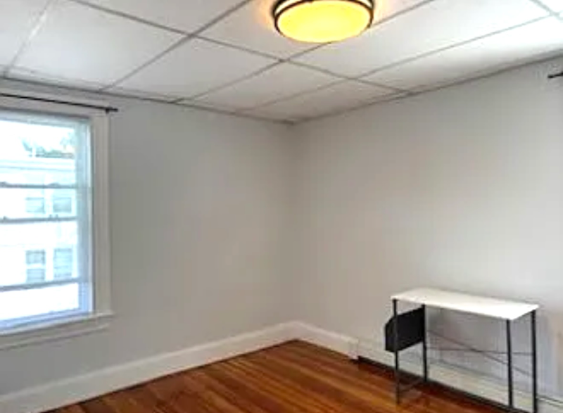 202 Pine St #3 - Photo 7 of 12