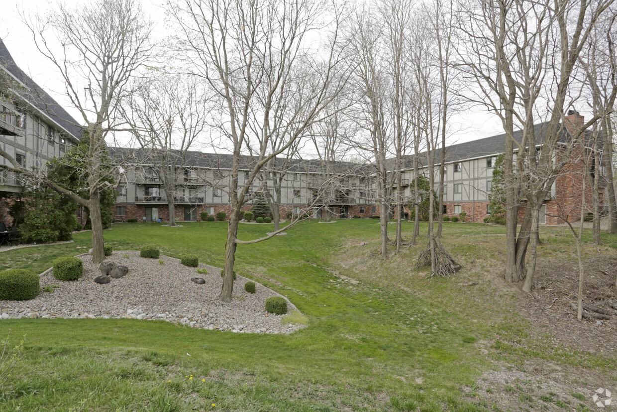 Dunlap Lakeside - Photo 5 of 28