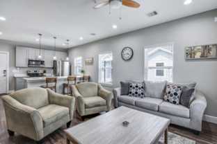 144 W 5th St #D - Photo 1 of 1