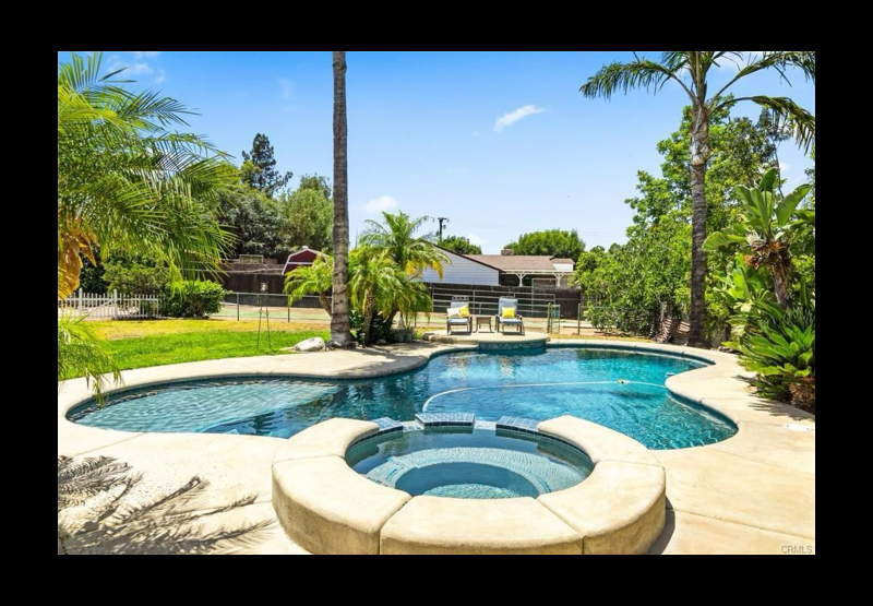 3602 Merienda Ln - Photo 4 of 15