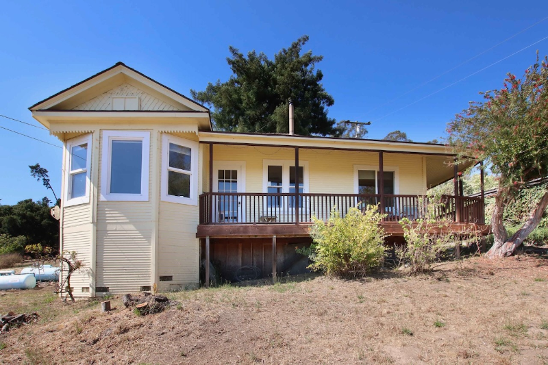 48 Valley View Rd - Photo 2 of 18
