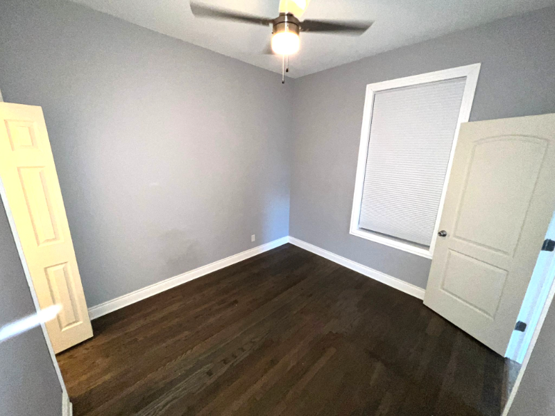 3105 W Diversey Ave #1R - Photo 5 of 10