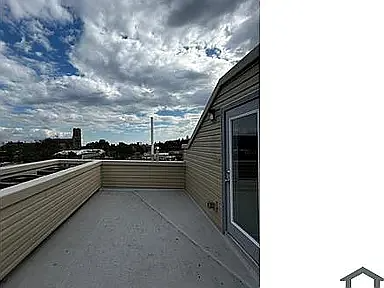 2525 North 9th Street #10 - Photo 4 of 7