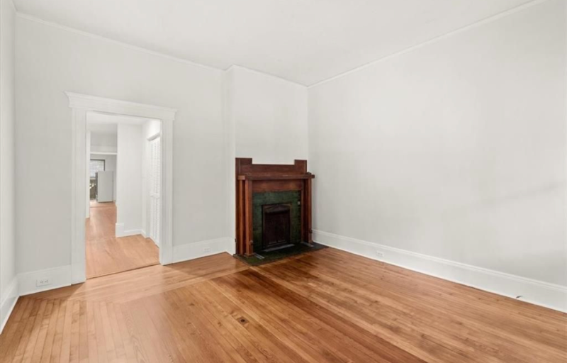 740 Oakland Avenue Southeast #B - Photo 2 of 10