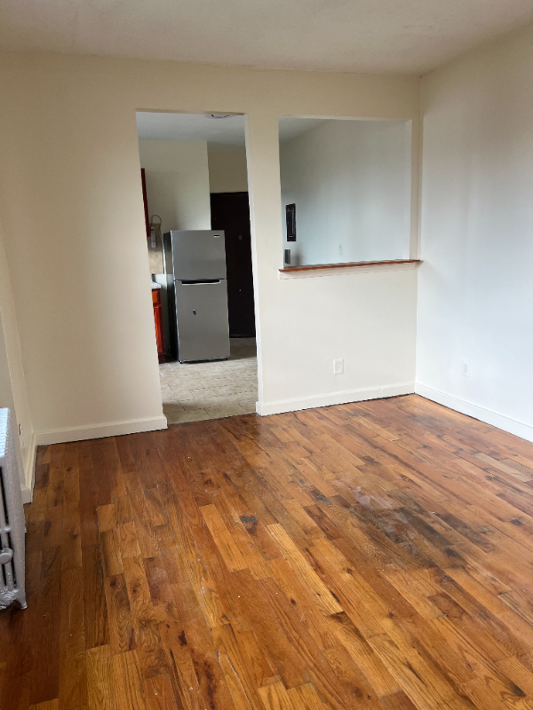 31 Orient Ave #12 - Photo 3 of 9