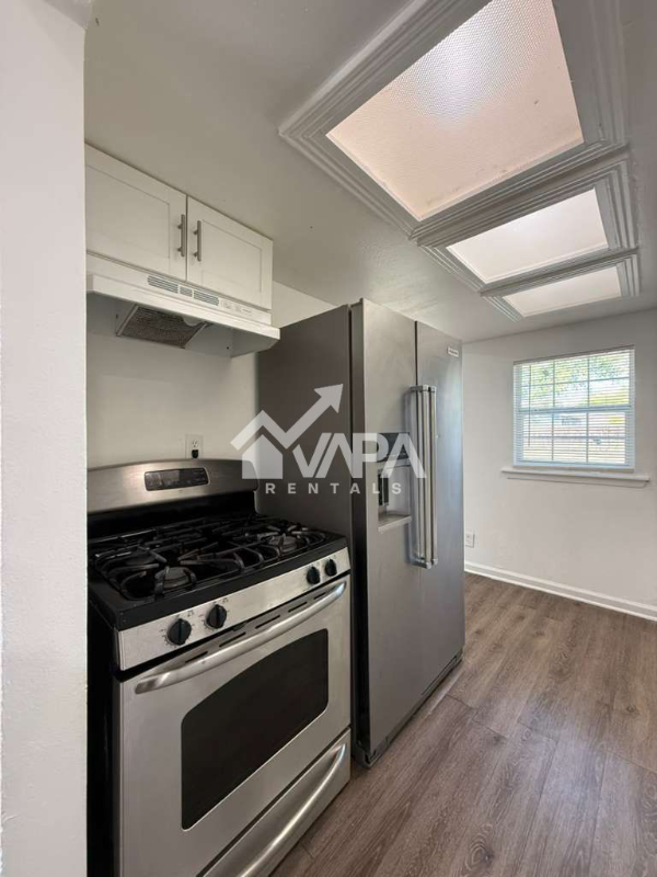 7119 Westlyn Dr - Photo 5 of 19