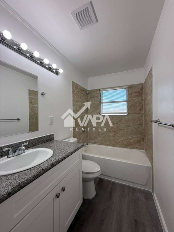 7119 Westlyn Dr - Photo 7 of 19