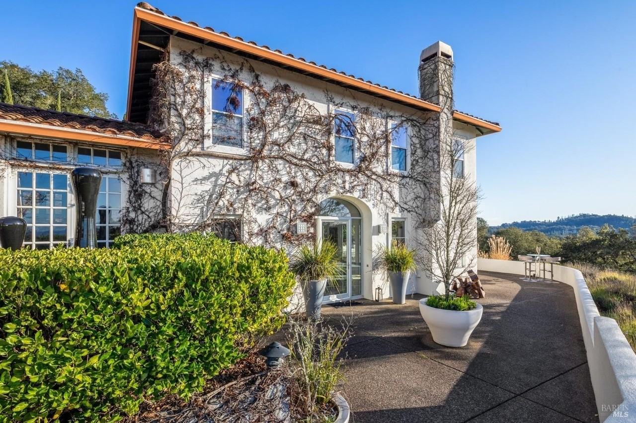 675 Shiloh Cyn - Photo 2 of 26