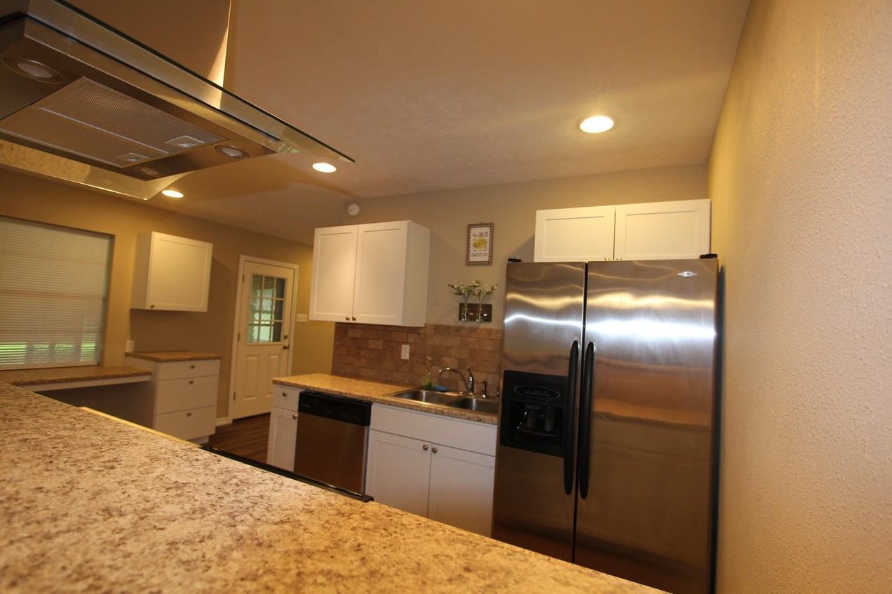 4062 Fm 92 - Photo 2 of 23