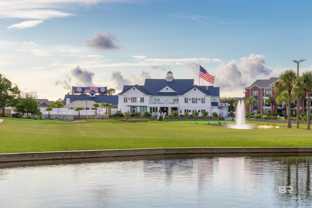 20050 Oak Rd E - Photo 1 of 1