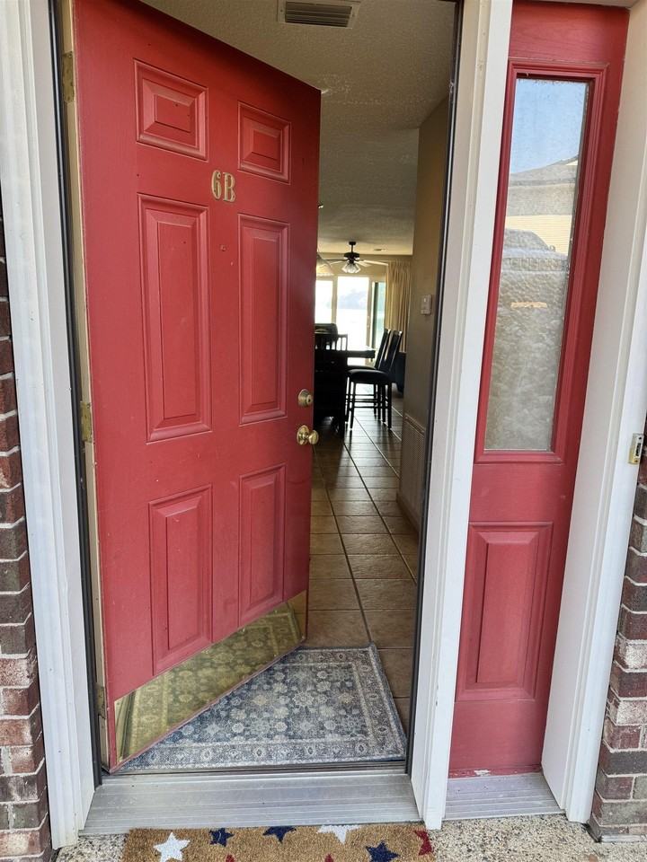 5371 Central Ave - Photo 3 of 20