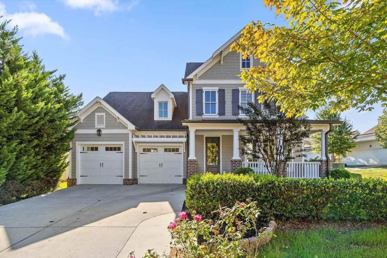 857 Blissfield Ct - Photo 4 of 50