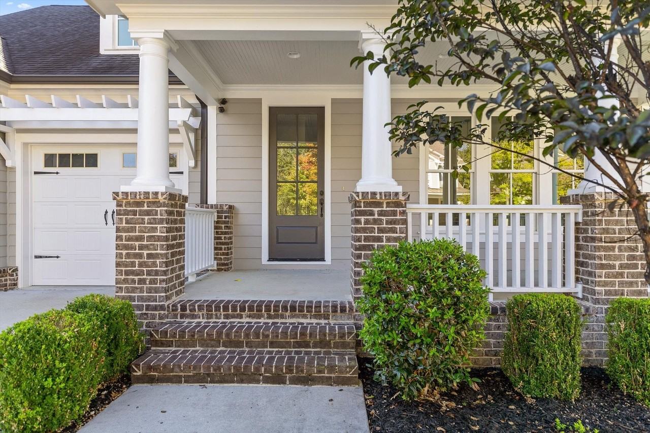 857 Blissfield Ct - Photo 5 of 50