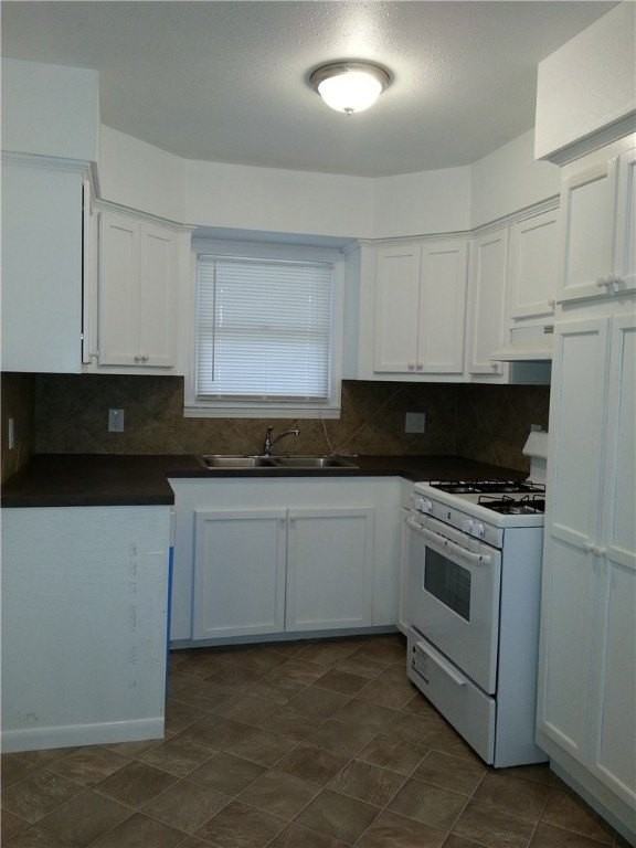 605 Lansdown Dr - Photo 4 of 6