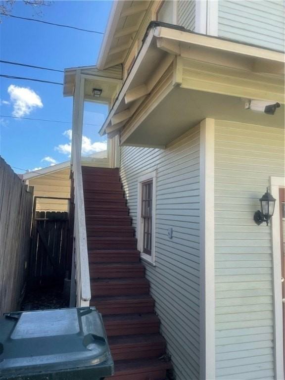 305 Atlantic St Unit B #B - Photo 2 of 7