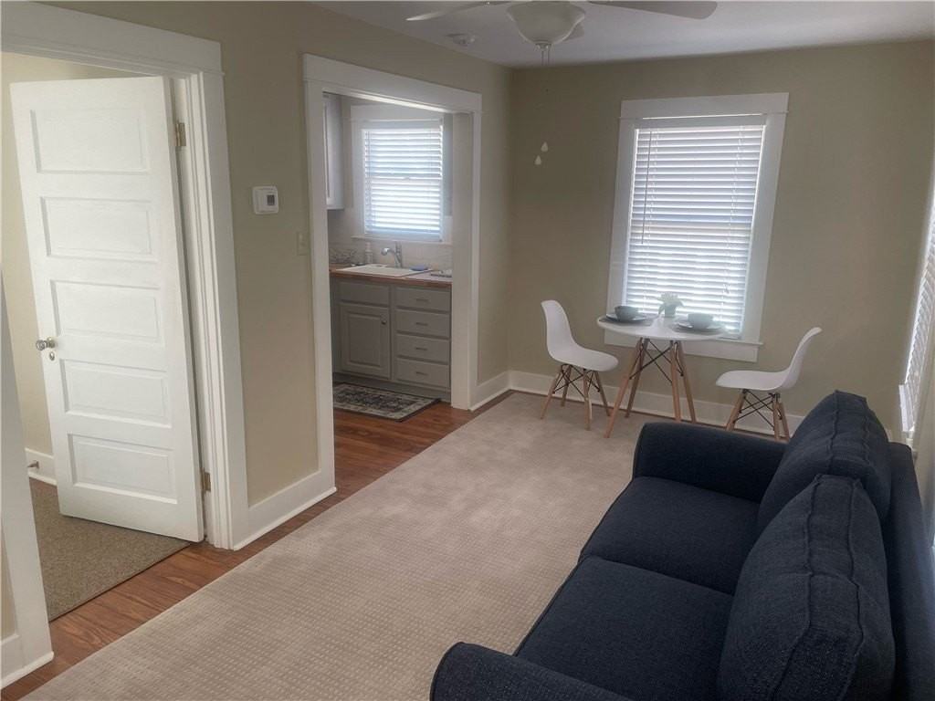 305 Atlantic St Unit B #B - Photo 4 of 7