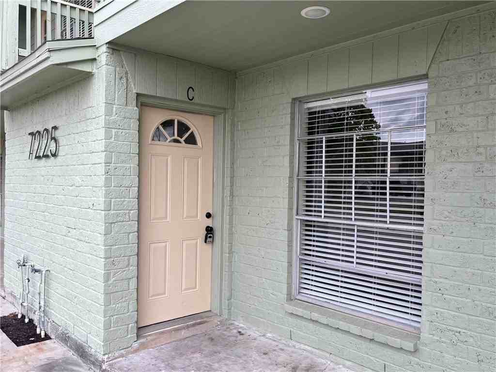 7225 Owen Ct Apt C #C - Photo 2 of 17