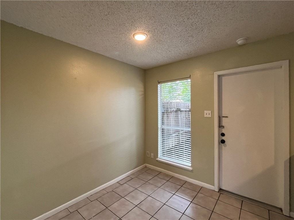 7225 Owen Ct Apt C #C - Photo 7 of 17